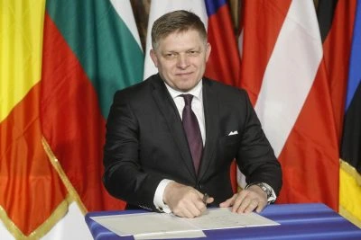 Поліція Словаччини відкрила справу проти Фіцо за держзраду та причетність до тероризму