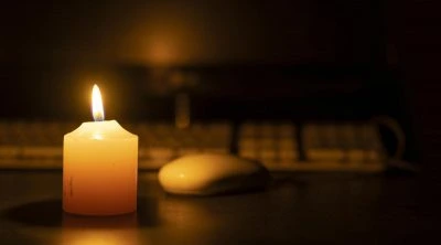 У суботу в Україні знову вимикатимуть світло: хто і коли буде сидіти без електроенергії