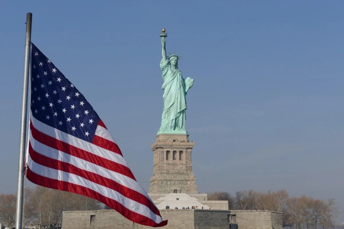 Війна з Іраном ставить під загрозу глобальне лідерство США, - міністр оборони Італії